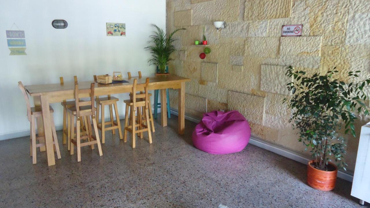 Iris Hostel Medellin Exterior photo